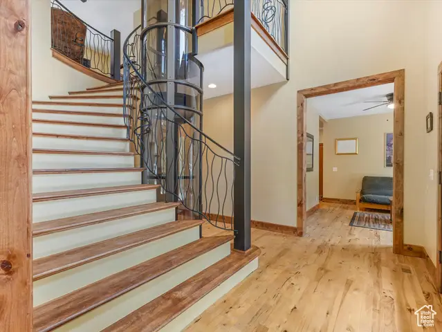 422 S Maryfield Dr, Salt Lake City, UT 84108 - Image #3