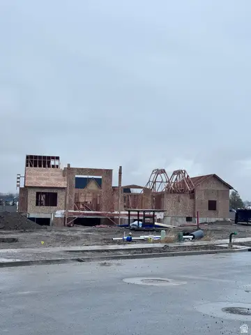 1441 N Whisper Hollow Cir #106, Lehi, UT 84043