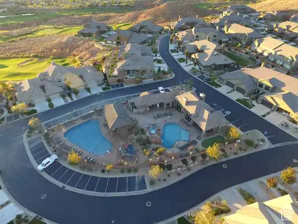 1936 N Pebble Dr, Washington, UT 84780