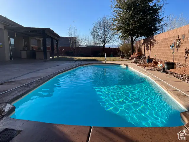 969 E Outlaw Gulch, Washington, UT 84780 - Image #2