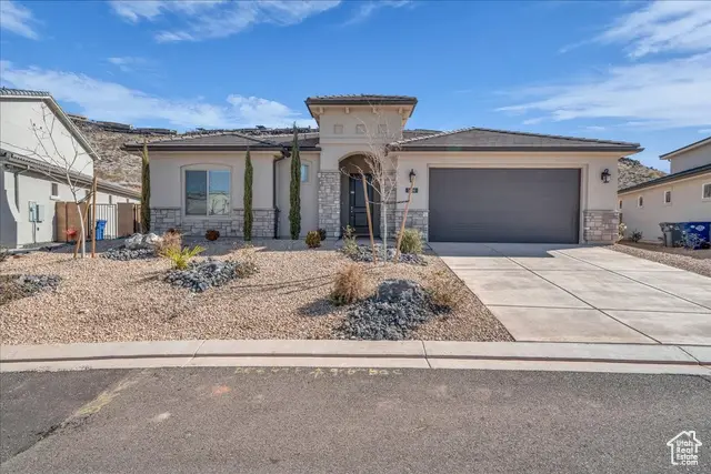 1466 N Arena Roja Dr, Washington, UT 84780 - Image #1