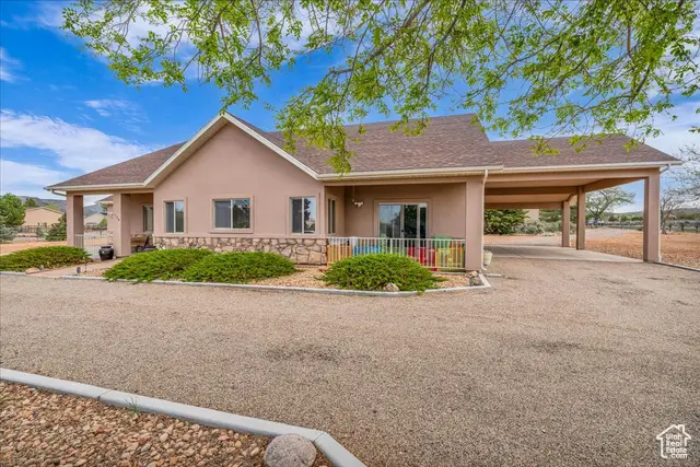 736 Dammeron Valley Dr W, Dammeron Valley, UT 84783 - Image #3