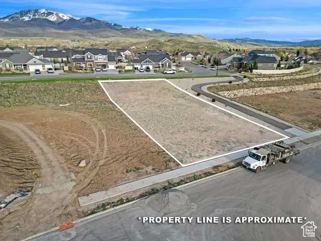 6042 Timpanogos Ln #222, Mountain Green, UT 84050 - Image #3