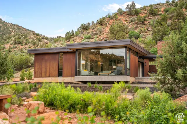 112 Canyon Cv, Springdale, UT 84767 - Image #3