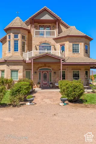 885 N Old Farms Rd, Dammeron Valley, UT 84783 - Image #2