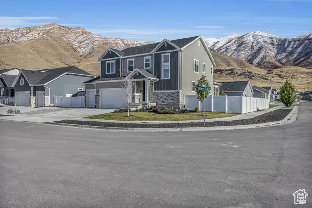 8496 N Tiffany Ln, Lake Point, UT 84074 - #3