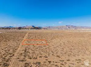 7130 W 2732 N, Big Water, UT 84741