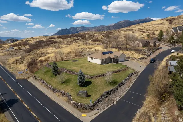 3870 W Mountaintop Cir, Cedar Hills, UT 84062 - #3