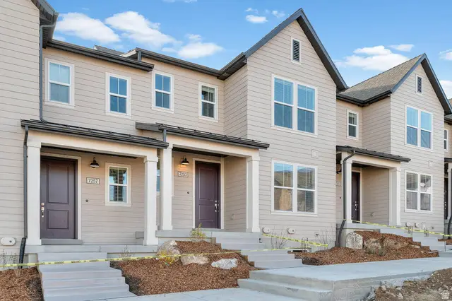 7253 S Campion Dr, West Jordan, UT 84081 - Image #2