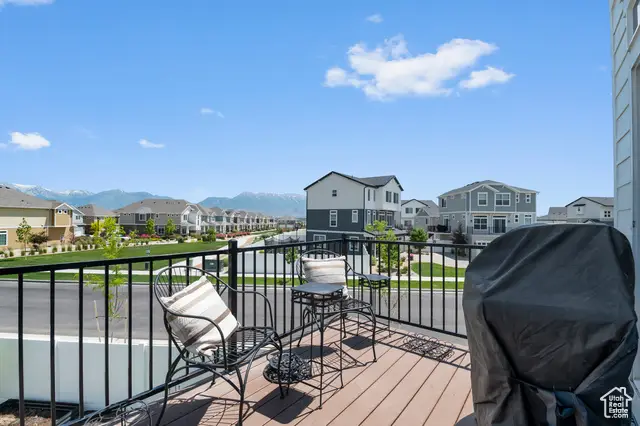 106 E Polaris Dr, Saratoga Springs, UT 84045 - Image #3