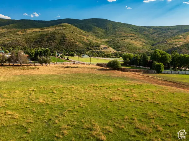 1527 E Little Sweden Rd #1, Daniel, UT 84032 - Image #1