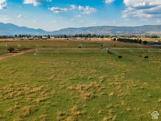 1527 E Little Sweden Rd #1, Daniel, UT 84032 - Image #2