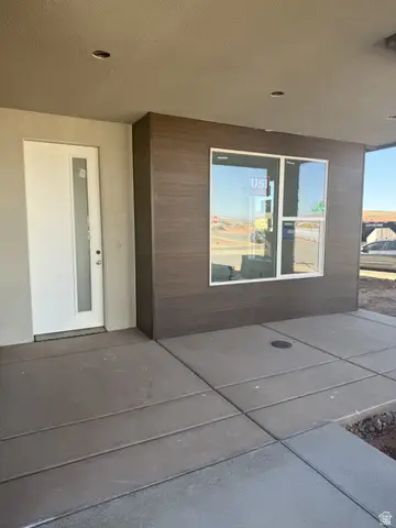 5318 S Shorebreak Dr, Washington, UT 84780 - Image #2