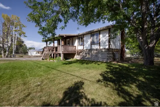 3365 S Vernal Ave E, Vernal, UT 84078 - Image #2