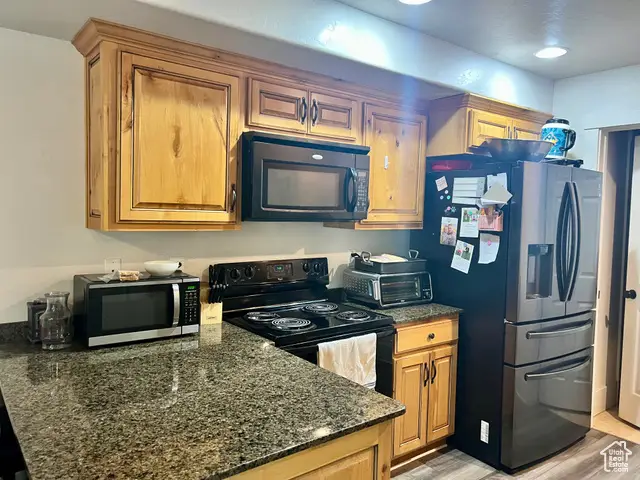 1590 W Partridge Dr, Vernal, UT 84078 - Image #2