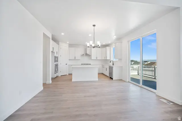 677 S Maxwell Dr #604, Grantsville, UT 84029 - #3