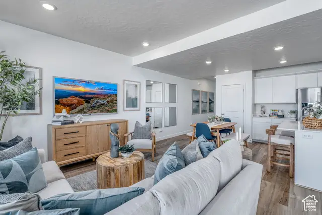 1567 N Summer Springs Cv, Salem, UT 84653 - Image #2