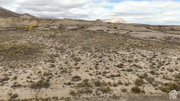 355 E 340 N, Emery, UT 84522