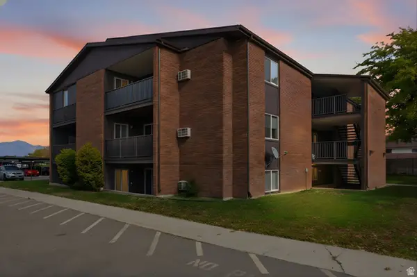 4642 S 1900 St W #41, Roy, UT 84067