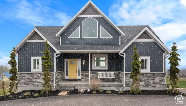 732 S Spruce Dr, Garden City, UT 84028