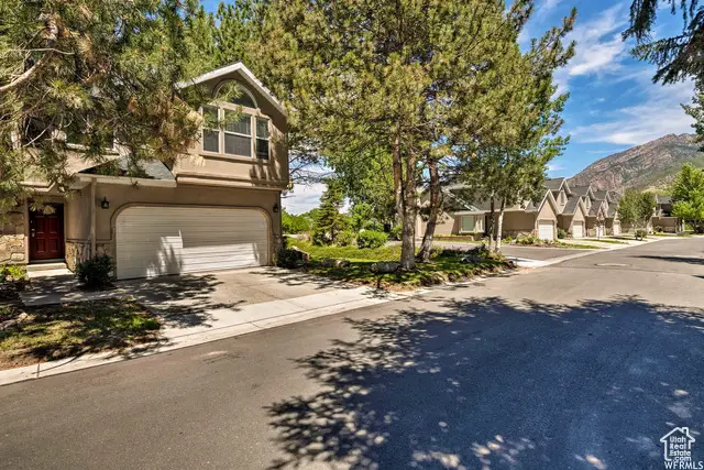 8174 S Clover Spring Ln, Salt Lake City, UT 84121 - Image #2