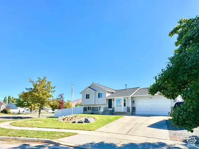 1046 N Cedarwood Blvd N, Tooele, UT 84074 - Image #2