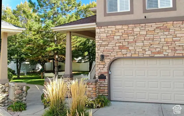 7943 S Evergreen Pine Ln, Midvale, UT 84070 - Image #2