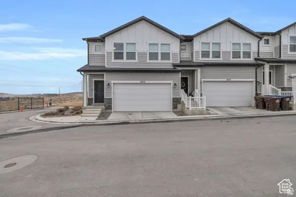 4536 E Hurstbourne Dr, Eagle Mountain, UT 84005