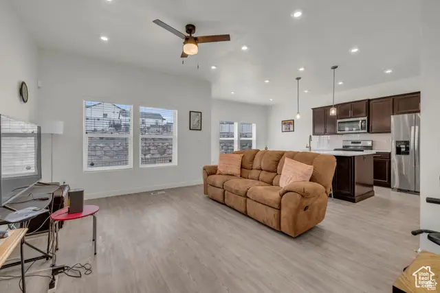 4536 E Hurstbourne Dr, Eagle Mountain, UT 84005 - Image #3