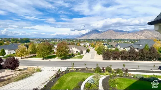 683 W Overlook Cir, Mapleton, UT 84664 - Image #2