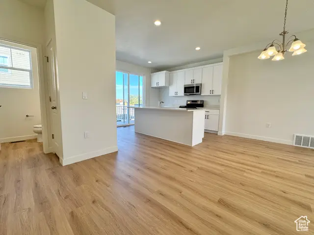 1664 N 1600 W, Layton, UT 84041 - Image #3