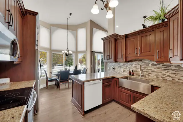 13519 S Fragrant Ln W, Herriman, UT 84096 - Image #3