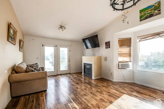 162 E 2600 S, Clearfield, UT 84015 - Image #2