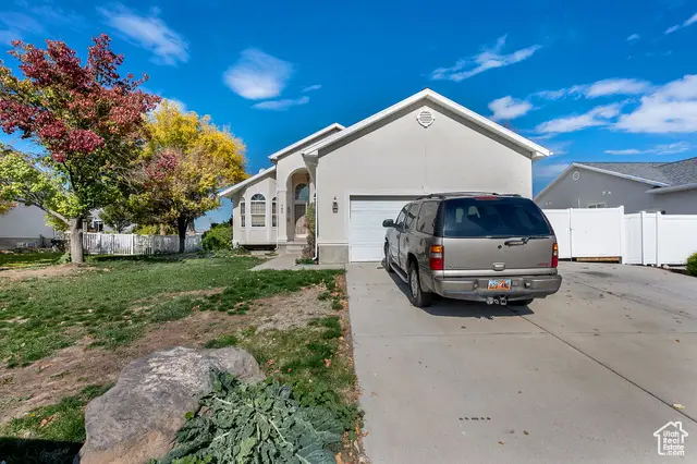 154 E Cove Rd, Saratoga Springs, UT 84045 - Image #1