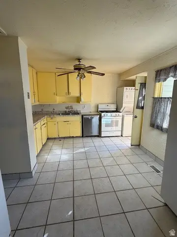 4321 W 5740 S, Kearns, UT 84118 - Image #3