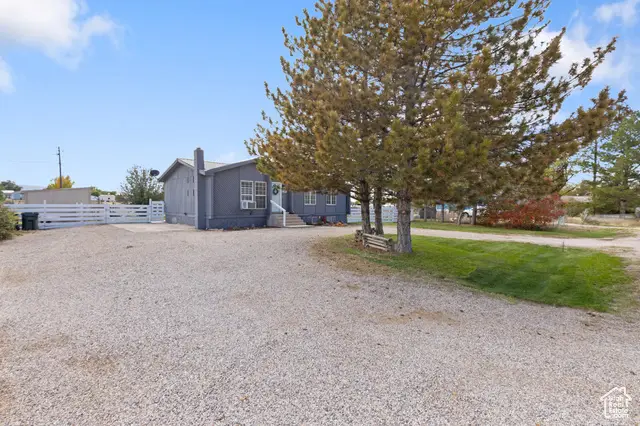 598 E Blue Sky Dr S, Enoch, UT 84721 - #3
