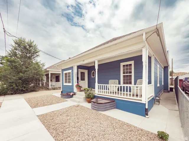 65 Locust St, Helper, UT 84526 - Image #2