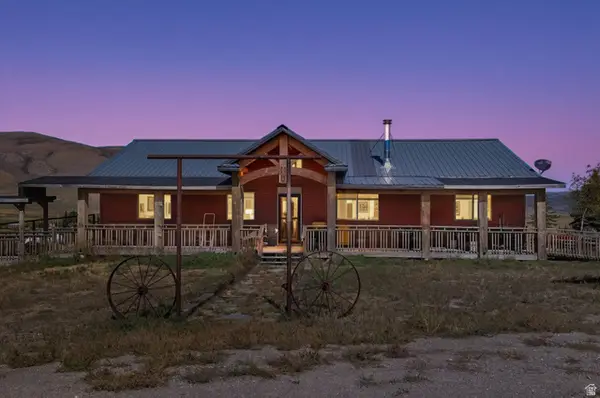 1206 E 2000 S, Elba, ID 83342