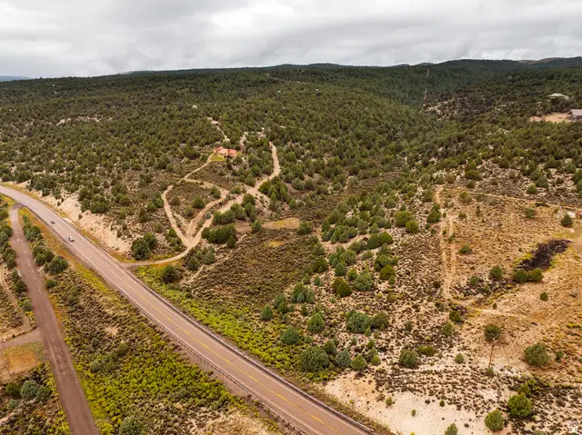 2570 S Highway 89, Hatch, UT 84735 - Image #3