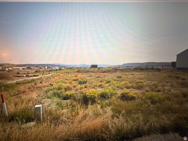 43 E Ridge Ln #16, Manila, UT 84046