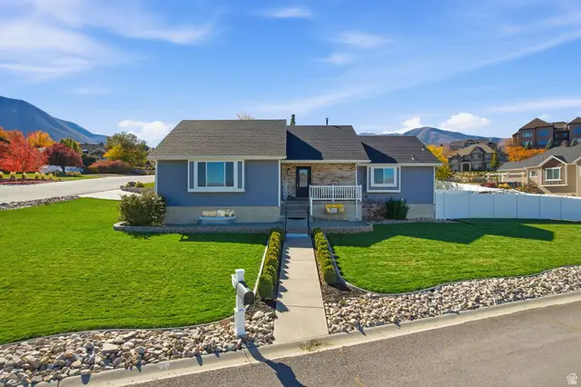 231 W Gladstan Dr, Elk Ridge, UT 84651 - Image #2