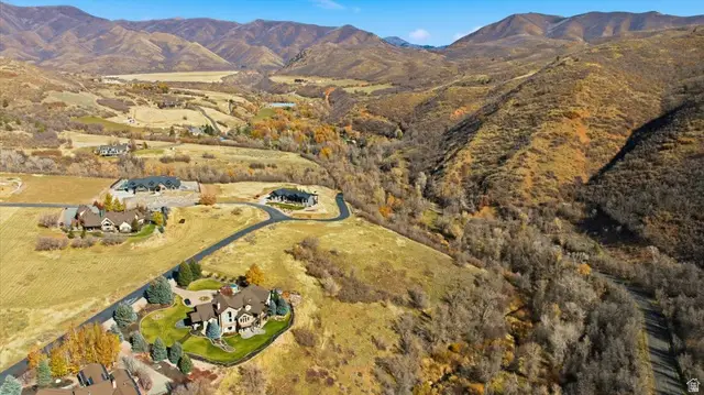 285 Meadow Bridge Dr #6, Springville, UT 84663 - Image #1