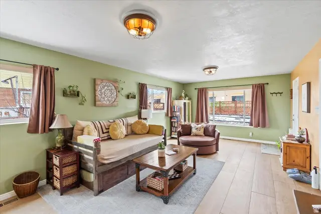 3824 S 500 E, South Salt Lake, UT 84106 - Image #2