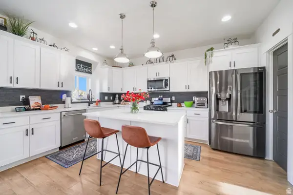 7338 N Pawnee Rd, Eagle Mountain, UT 84005