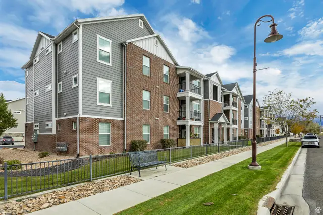 2162 W Main St #E303, Lehi, UT 84043 - Image #2