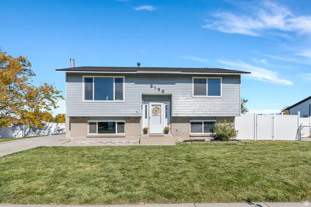 8190 W Danbury Dr S, Magna, UT 84044 - Image #1