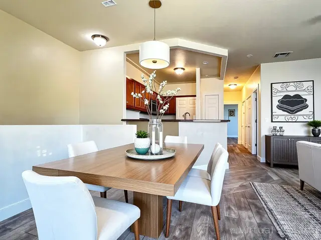 8404 S Ivy Springs Ln, West Jordan, UT 84081 - Image #3