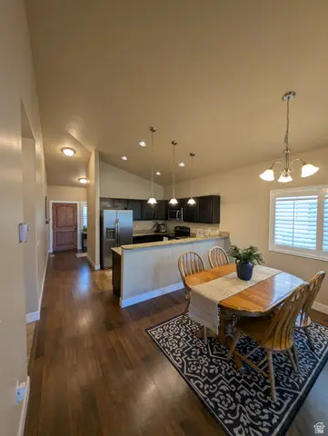 2326 W Mackay Ln, Taylorsville, UT 84129 - Image #2