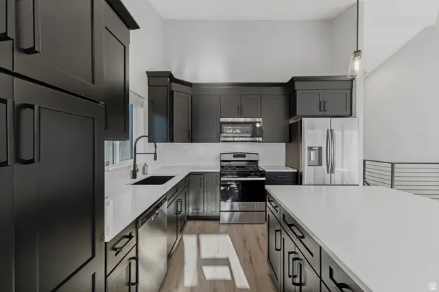 587 N Bennedict Dr, Saratoga Springs, UT 84045 - Image #2