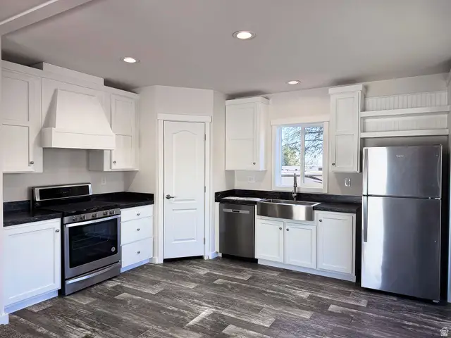 208 Darlington Way, Layton, UT 84041 - Image #3